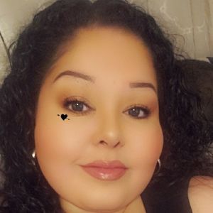 Meet your Posher, Marisa